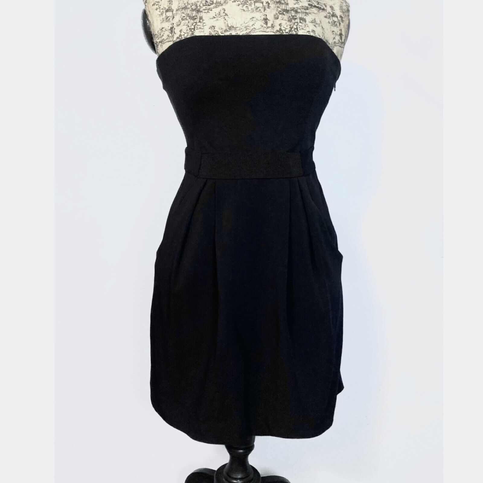Theory Strapless Mini Dress Sz 6 Goadi Black Lightweight Wool & Silk Pleated